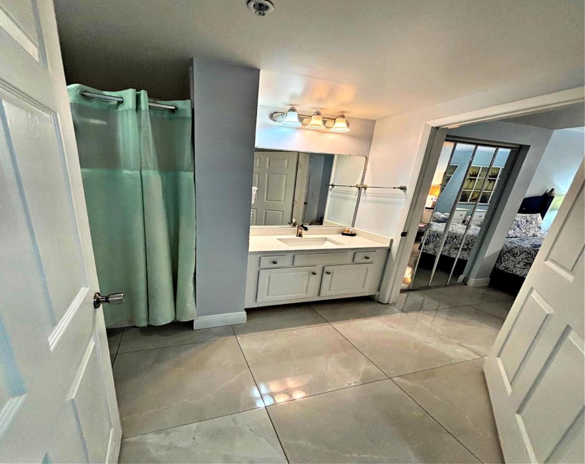 Vacation In Comfort And Luxury -1Br Direct Oceanfront - Wyndham Ocean Walk Resort 1307-0 Daytona Beach Luaran gambar